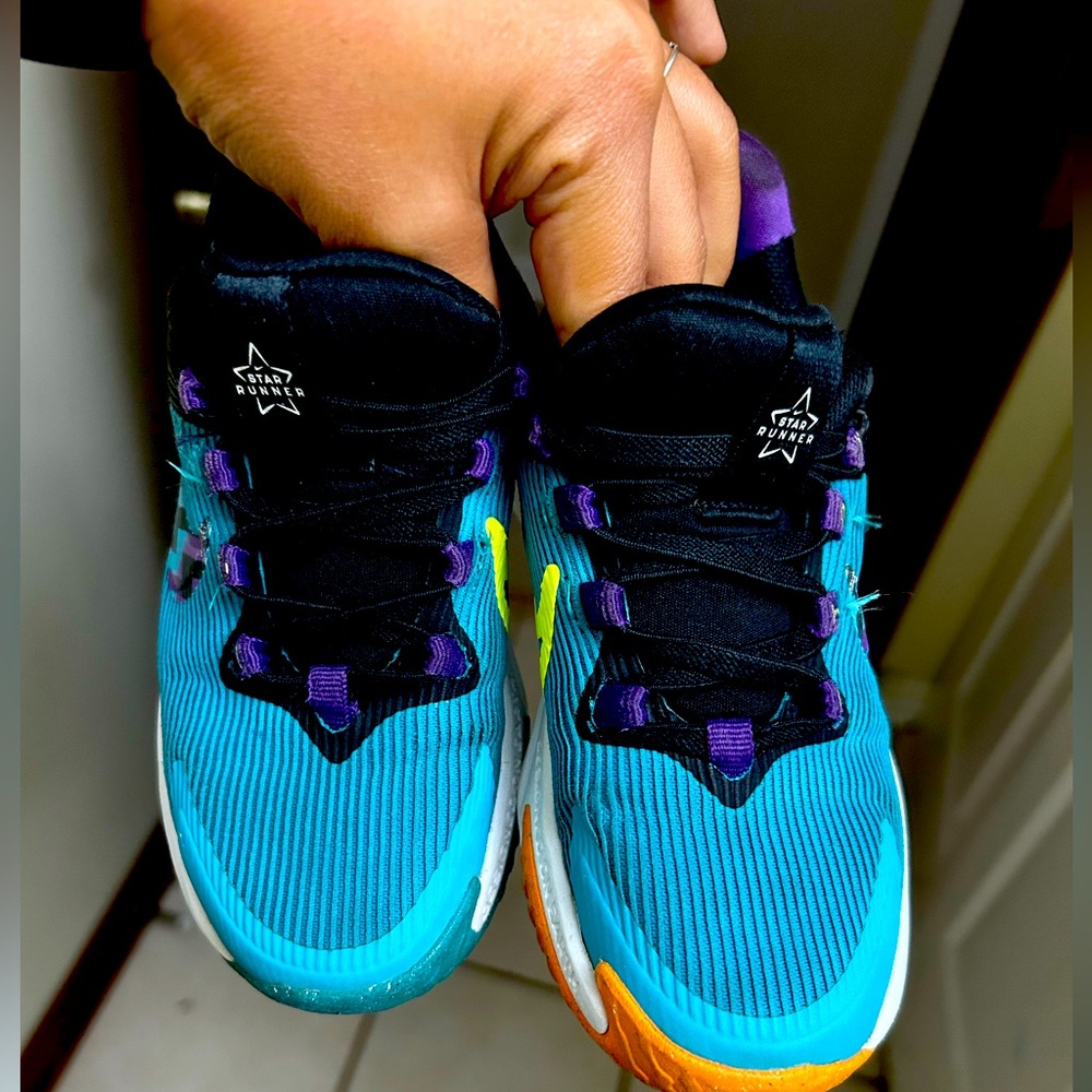 Nike star runners shoes. Gently used and loved